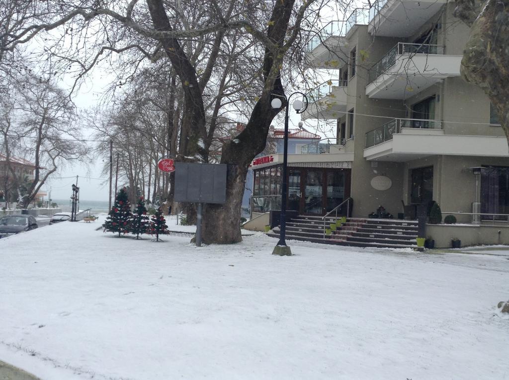 Ξενοδοχείο Ιφιγένεια Λεπτοκαρυά Εξωτερικό φωτογραφία